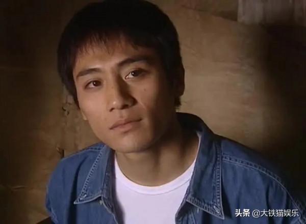 10大“海巖男郎”今昔顏值對比:有人中年成油王,有人改名又變臉 10大“海巖男郎”今昔顏值對比:有人中年成油王,有人改名又變臉