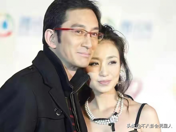 6位香港的“師奶殺手”，發福邋遢，走穴商演，離婚帶女，不容易