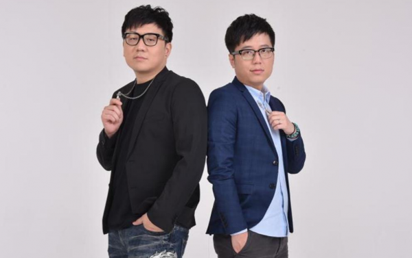 世界賽決賽解說陣容太強大，LPL派出了全部精銳，死磕二臺解說？