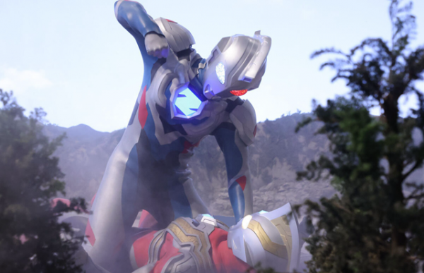 奧特曼：一脈相承的黑化方式，澤塔被敵人寄生，賽羅表示似曾相識