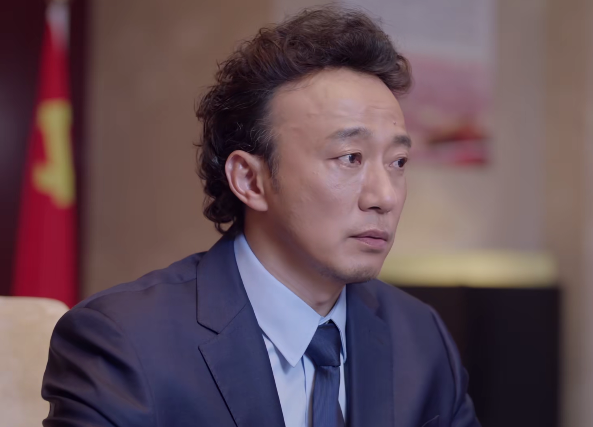 看完《突圍》我空虛了,結局看似圓滿,卻有5個大坑未填 看完《突圍》我空虛了,結局看似圓滿,卻有5個大坑未填