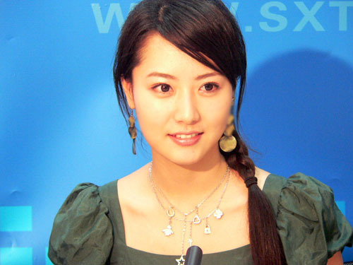 被認成胡歌“老婆”,與成龍傳緋聞,京城四美白冰的故事比戲出彩 被認成胡歌“老婆”,與成龍傳緋聞,京城四美白冰的故事比戲出彩