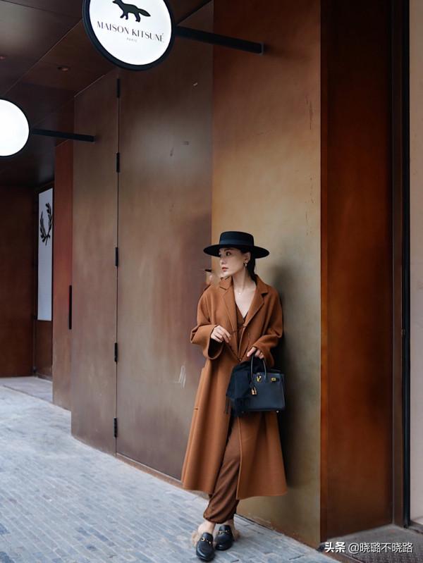 中年不想被叫“大媽”,就少穿這3種“顯老色”,拉低檔次沒氣質 中年不想被叫“大媽”,就少穿這3種“顯老色”,拉低檔次沒氣質