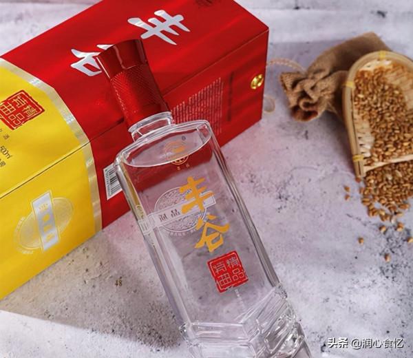 “年夜飯”適合喝什麼酒？這5五款純糧食白酒，好喝還實惠