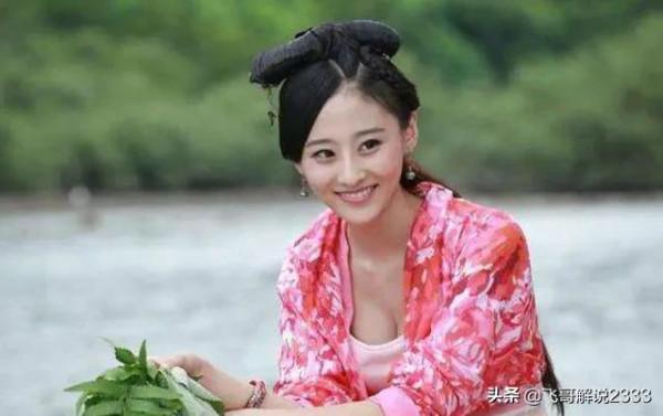 4個當初貌美如花的明星，如今走在街頭猶如路人，輝煌不再