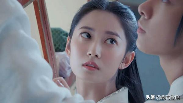 沒想到李易峰成了&OpenCurlyDoubleQuote;新年第一撲&rdquo;，S級古偶真的完了