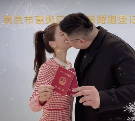 5對明星同一天結婚，玄彬孫藝珍是初戀，大王結婚好友楊紫送祝福