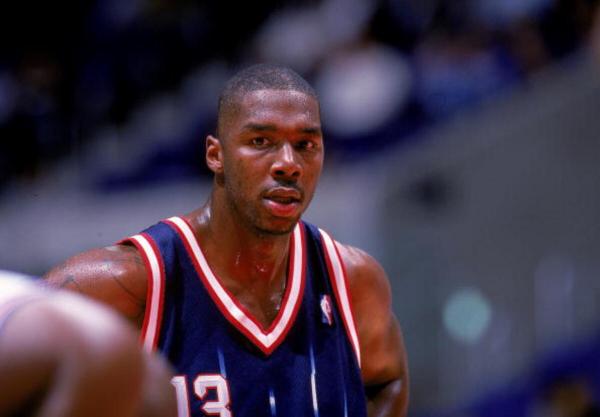 有哪些NBA球員給姚明打過替補? 有哪些NBA球員給姚明打過替補?