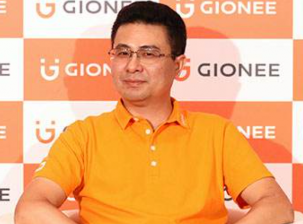 金立手機創始人：以賭籌錢失敗，負債200多億跑路，至今去向成謎