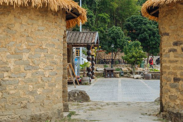 海陵島冷門村落，距今已有上百年曆史，獨具特色為本地靚麗名片