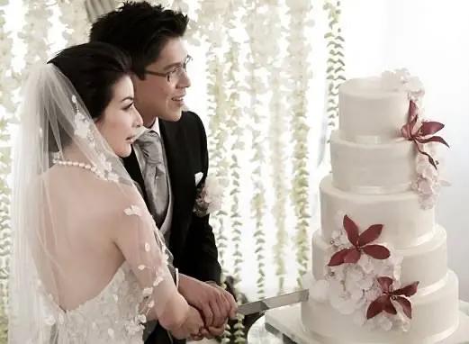 霍啟剛的追妻路：郭晶晶父母反對，女二女三橫插險毀婚，霍少好難