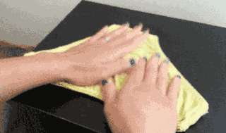 疊衣服這樣做最聰明，再多衣服也不怕→