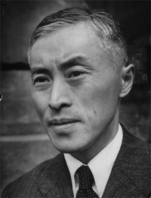 李克農俘獲2名女俘虜，為何要放掉穿長靴的？他的回答讓戰士大悟