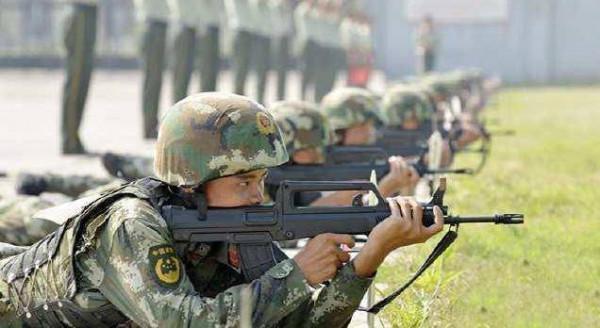 為什麼輕武器會朝著小口徑化發展 為什麼輕武器會朝著小口徑化發展