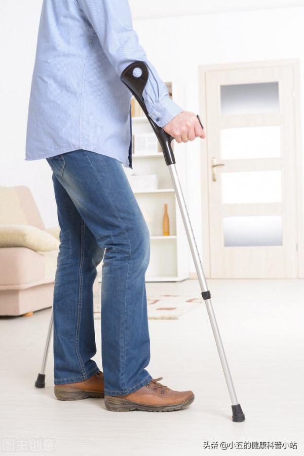 膝關節咔咔作響,上下樓疼痛不適,髕骨軟化症到底該如何治療 膝關節咔咔作響,上下樓疼痛不適,髕骨軟化症到底該如何治療