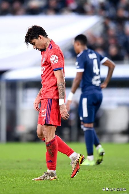 哥倫比亞踢假球球員演技差,留洋國腳都覺得羞辱足球 哥倫比亞踢假球球員演技差,留洋國腳都覺得羞辱足球