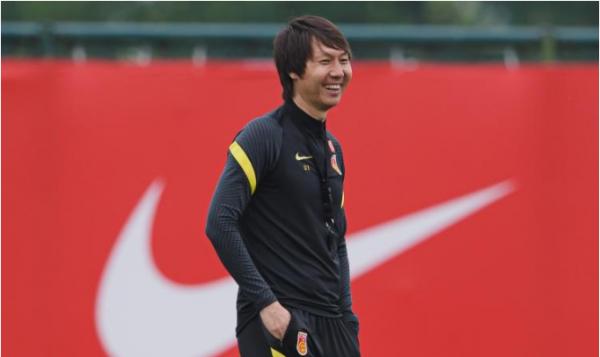 克勞琛:中國足球出現後繼無人的窘境,陳濤的天賦並不比梅西差 克勞琛:中國足球出現後繼無人的窘境,陳濤的天賦並不比梅西差