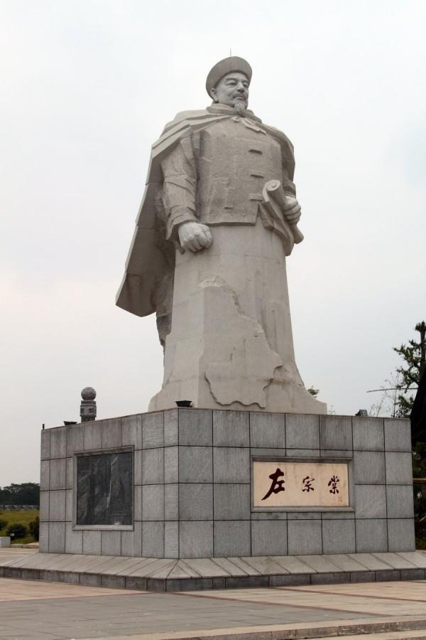 左宗棠收復新疆:為何一個小小的瑪納斯,卻成了清軍的絞肉機? 左宗棠收復新疆:為何一個小小的瑪納斯,卻成了清軍的絞肉機?