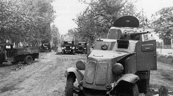 3天斷送40萬將士性命,7天丟掉整個戰區,蘇聯庸才大將巴甫洛夫 3天斷送40萬將士性命,7天丟掉整個戰區,蘇聯庸才大將巴甫洛夫