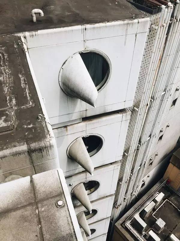 我去東京住了一晚全世界最有名的膠囊旅館，感覺就像冒險