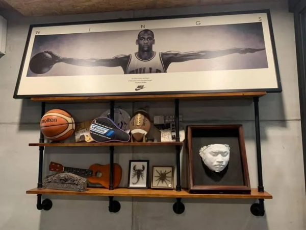 老師DIY改造32年獨棟老屋，變身網紅民宿，朋友天天串門子