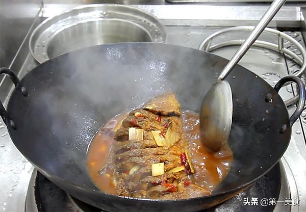 家常紅燒魚很多人都不會做，廚師長教你小技巧，鮮嫩多汁，外皮酥