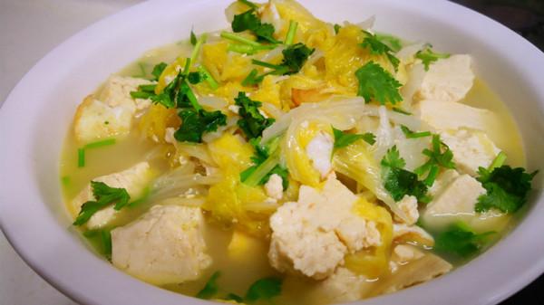 白菜燉豆腐怎麼做才好吃?原來訣竅在這裡,一次燉一鍋,太香了 白菜燉豆腐怎麼做才好吃?原來訣竅在這裡,一次燉一鍋,太香了