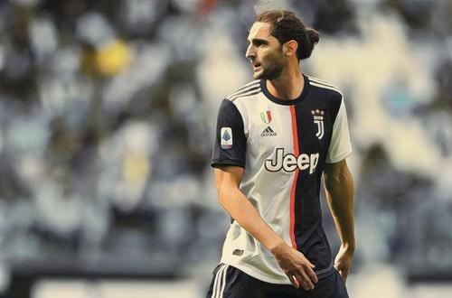 豪門恥辱！兩主力從場上罵到場下 教練飆髒話歧視球員 C羅太明智