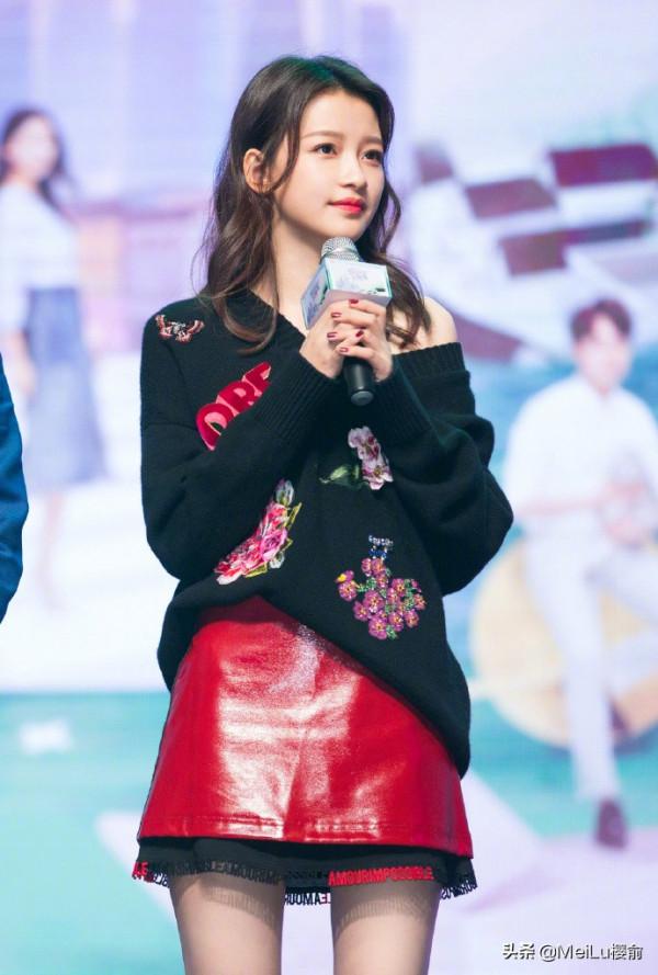 孫怡甜美漂亮，氣質清新的少女感，仙氣十足