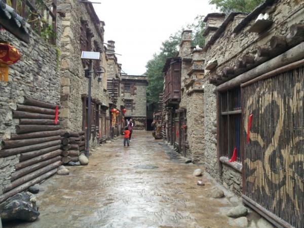 揭秘一個神秘而古樸的東方古堡…