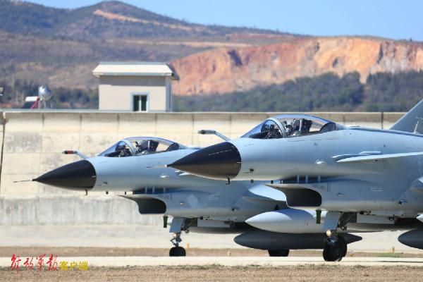 多圖直擊｜南部戰區航空兵實戰化訓練