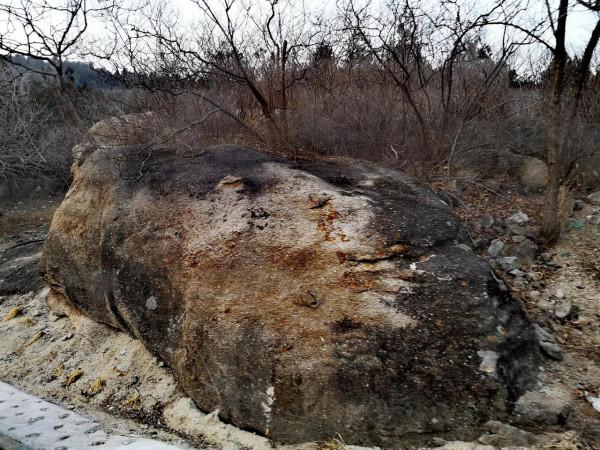 房山白水寺，建於金代，有北京地區最大的石佛