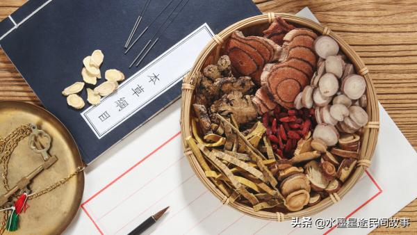 民間故事：神醫治好病人卻投案自首，一段醫德與醫術的傳奇故事