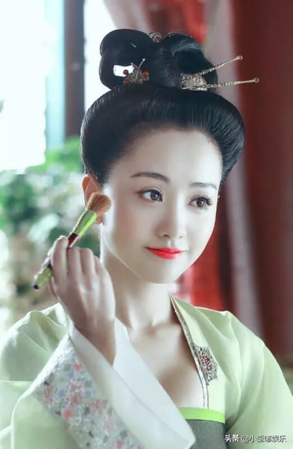 “裝嫩”不招人煩的演員只服這6位，娃娃臉靈氣逼人，演技也線上