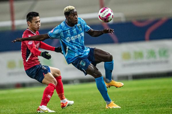 中甲-武漢0-1成都,14連勝終結衝超推遲 北體大0-2進甲乙附加賽 中甲-武漢0-1成都,14連勝終結衝超推遲 北體大0-2進甲乙附加賽