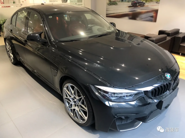 一套避震就要5萬多,全身狠貨的寶馬M3 F80惹不起 一套避震就要5萬多,全身狠貨的寶馬M3 F80惹不起