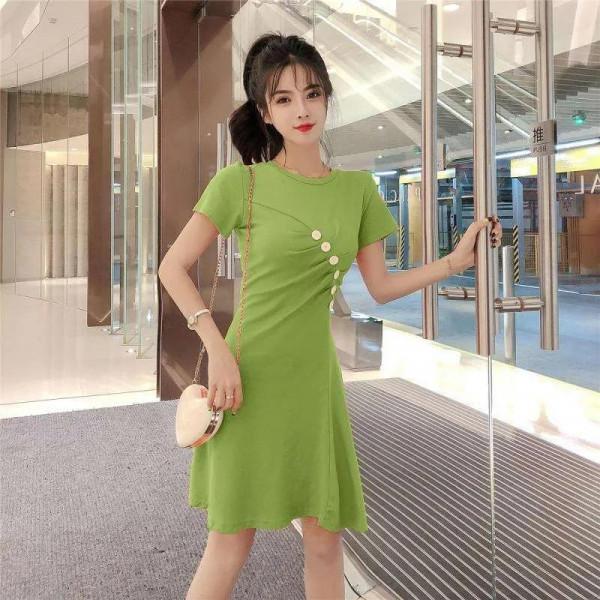 詩詞•綠色連衣裙少女