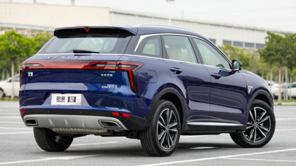 啟辰星對比榮威RX5：確定不是在比誰螢幕大？