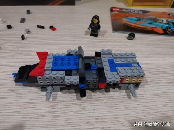 LEGO 超級賽車系列 76905 福特GT和Bronco R開箱簡評