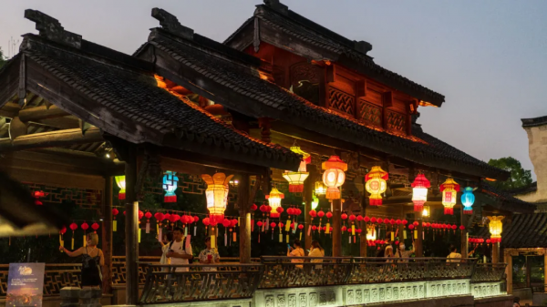 月圓橋邊夜,烏鎮重現1300年中秋全景圖 | 烏鎮·旅訊 月圓橋邊夜,烏鎮重現1300年中秋全景圖 | 烏鎮·旅訊