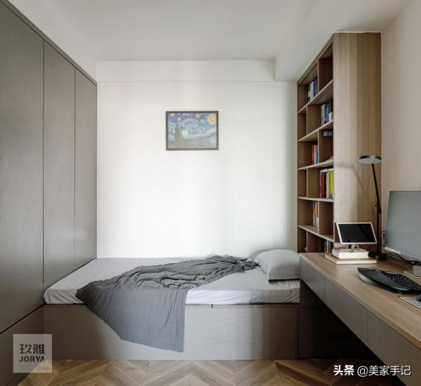 她56㎡的家，因堅持捨棄客廳老三樣而走紅，不要沙發、茶几太香了