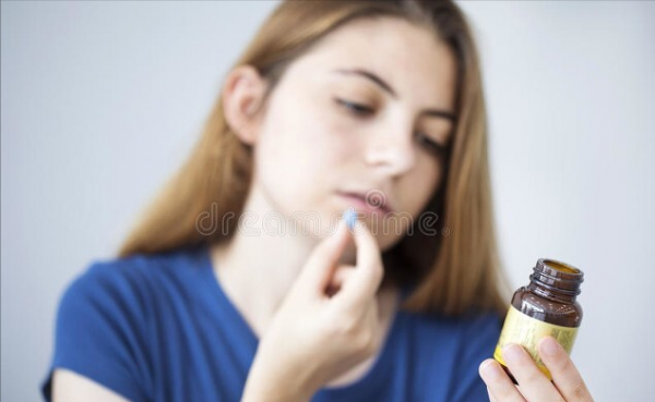 孩子經常發燒、過敏、拉肚子,家庭小藥箱常備5類兒童藥 孩子經常發燒、過敏、拉肚子,家庭小藥箱常備5類兒童藥