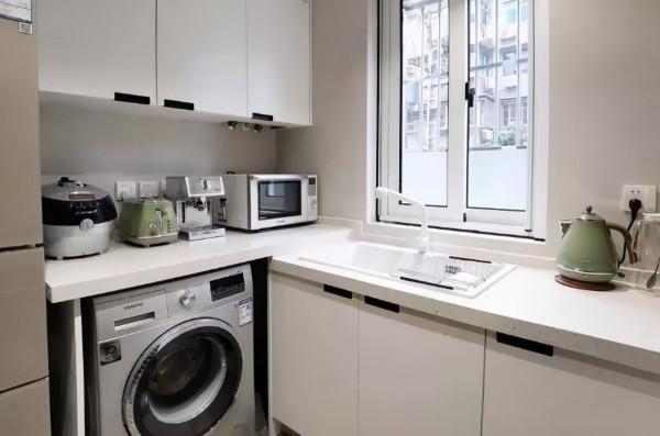 50㎡一字型公寓，玄關鞋櫃可做電視牆，超經典的簡約一居室