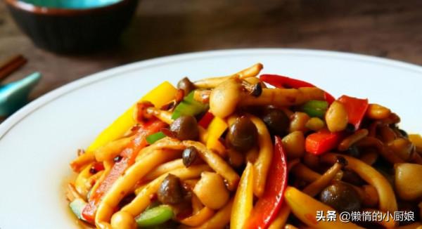 這是我家餐桌上出鏡率最多的素菜,好吃又營養,一上桌就被搶光了 這是我家餐桌上出鏡率最多的素菜,好吃又營養,一上桌就被搶光了