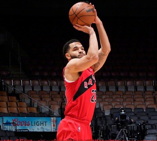 湯神復出砍17分勝騎士,庫茲馬27+22勝魔術,唐斯40+9+7克火箭 湯神復出砍17分勝騎士,庫茲馬27+22勝魔術,唐斯40+9+7克火箭