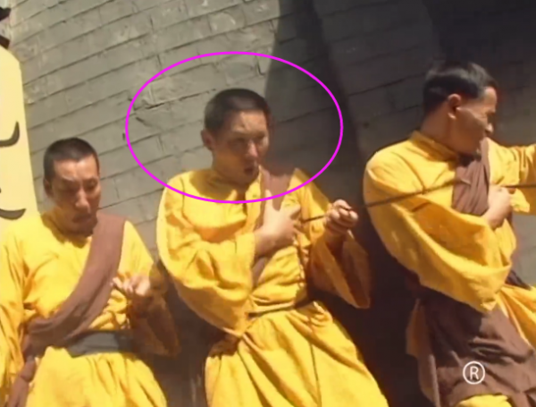 “龍套王”秦貴寶的千面人生，炸裂演技，撐起了影圈的半壁江山