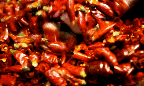 常吃“辣”的女性,高血壓風險低 常吃“辣”的女性,高血壓風險低