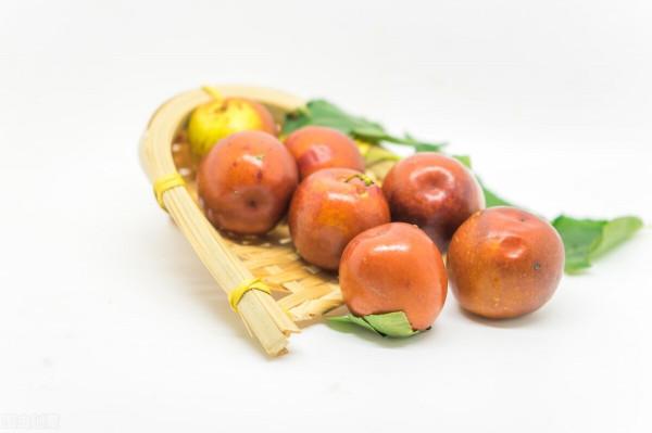 蘋果到底能不能補充維生素C?怎麼吃才減肥? 蘋果到底能不能補充維生素C?怎麼吃才減肥?