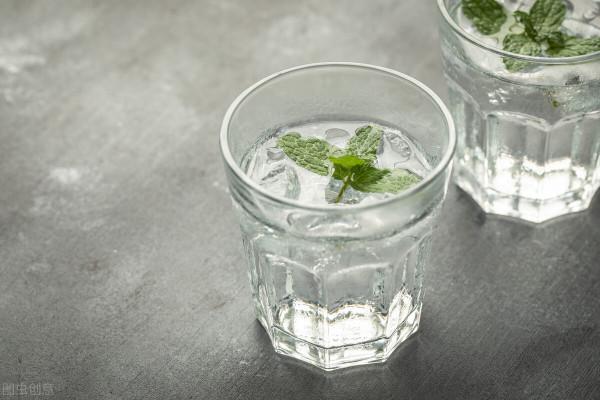 總是口渴,喝水也不管用?要當心,可能是4種疾病在作怪 總是口渴,喝水也不管用?要當心,可能是4種疾病在作怪