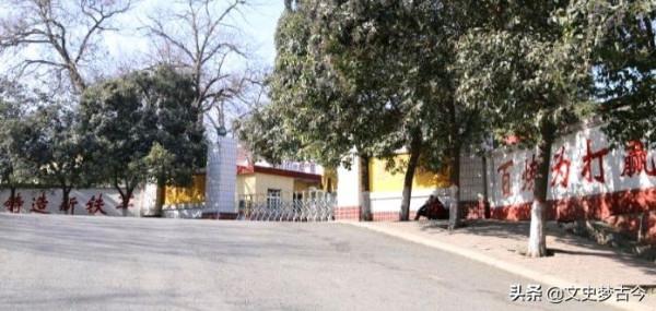 1985年，第54集團軍軍部在新鄉，“鐵軍”127師駐地為何在洛陽？